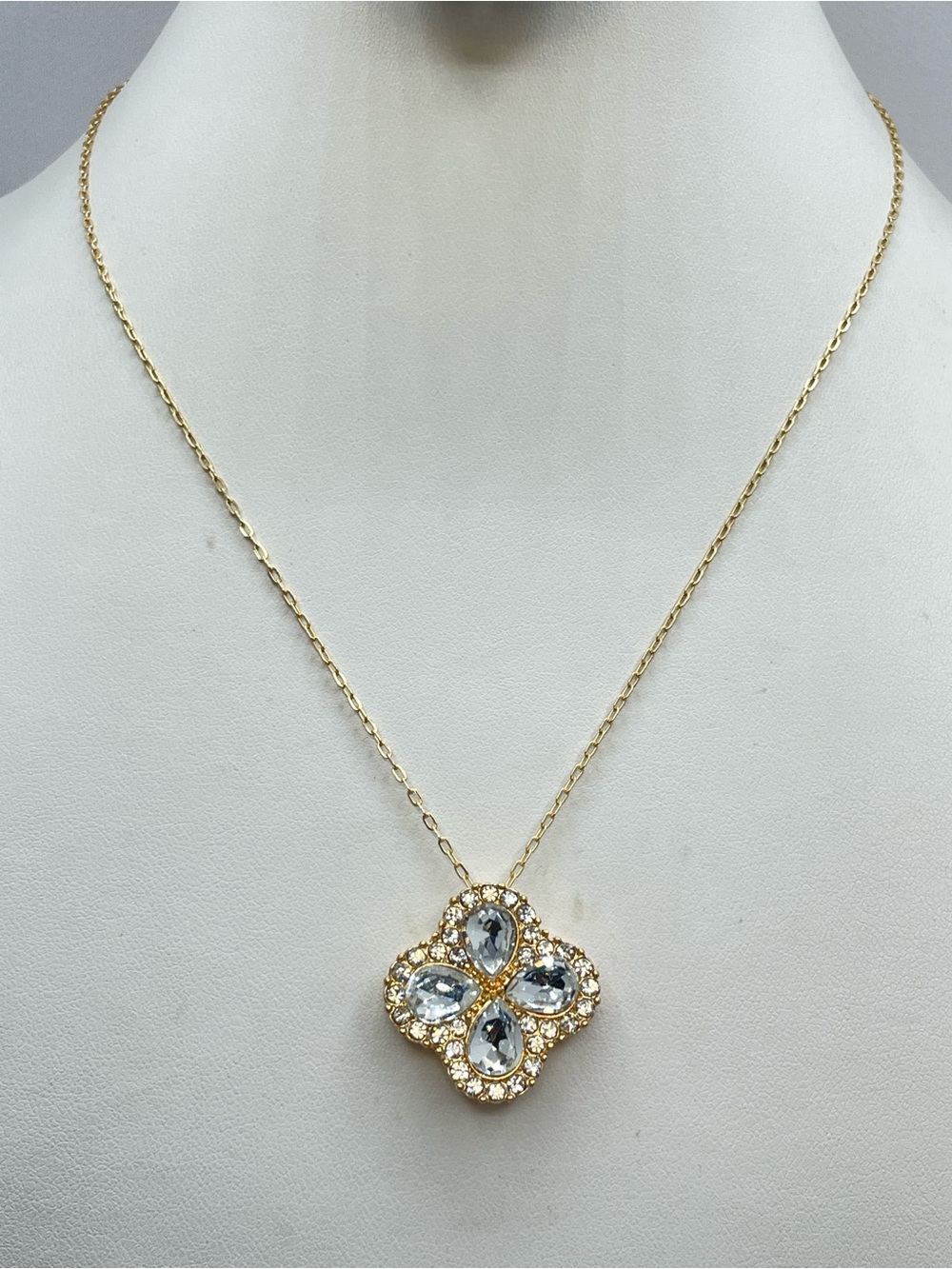 Gold Diamond White Crystal Glass Floral Pendant Necklace Statement